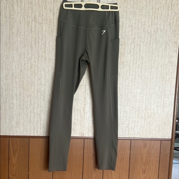 Gymshark Pants - Gymshark Dreamy 2.0 High Rise Pocket Leggings Olive Green Size Small